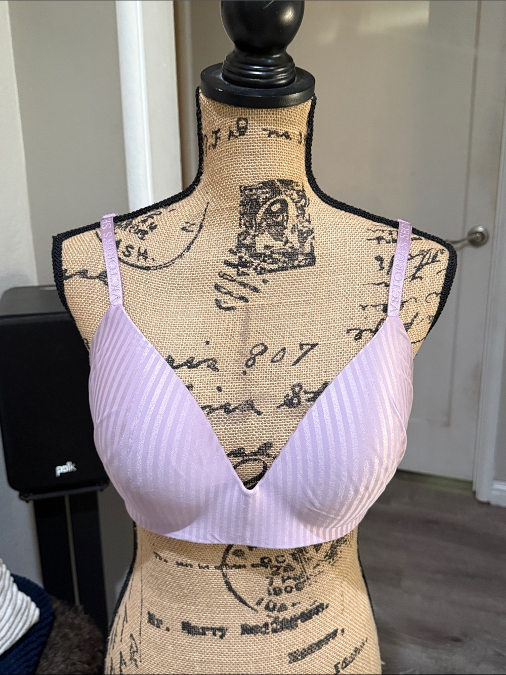 Victoria's Secret Light Lilac Wireless T-Shirt Bra